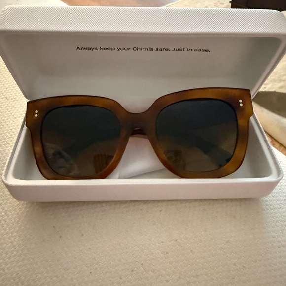CHIMI 08 Havana Sunglasses - Brown main image 11